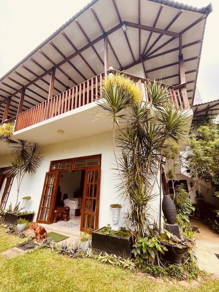 Villa 'Nature's Edge' Hotel Resort hotel in Kolonnawa, Sri Lanka