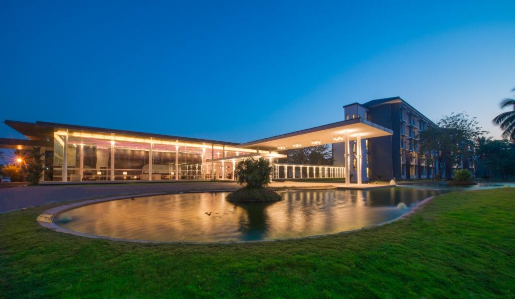 Vivanta Colombo, Airport Garden Hotel in Seeduwa, Sri Lanka