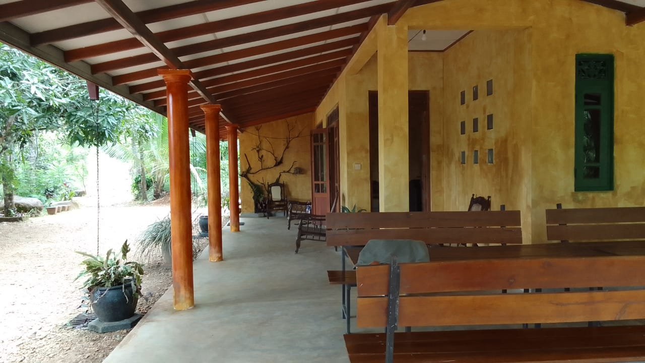 WaterFace Bungalow Sinharaja Hotel in Kalawana, Sri Lanka