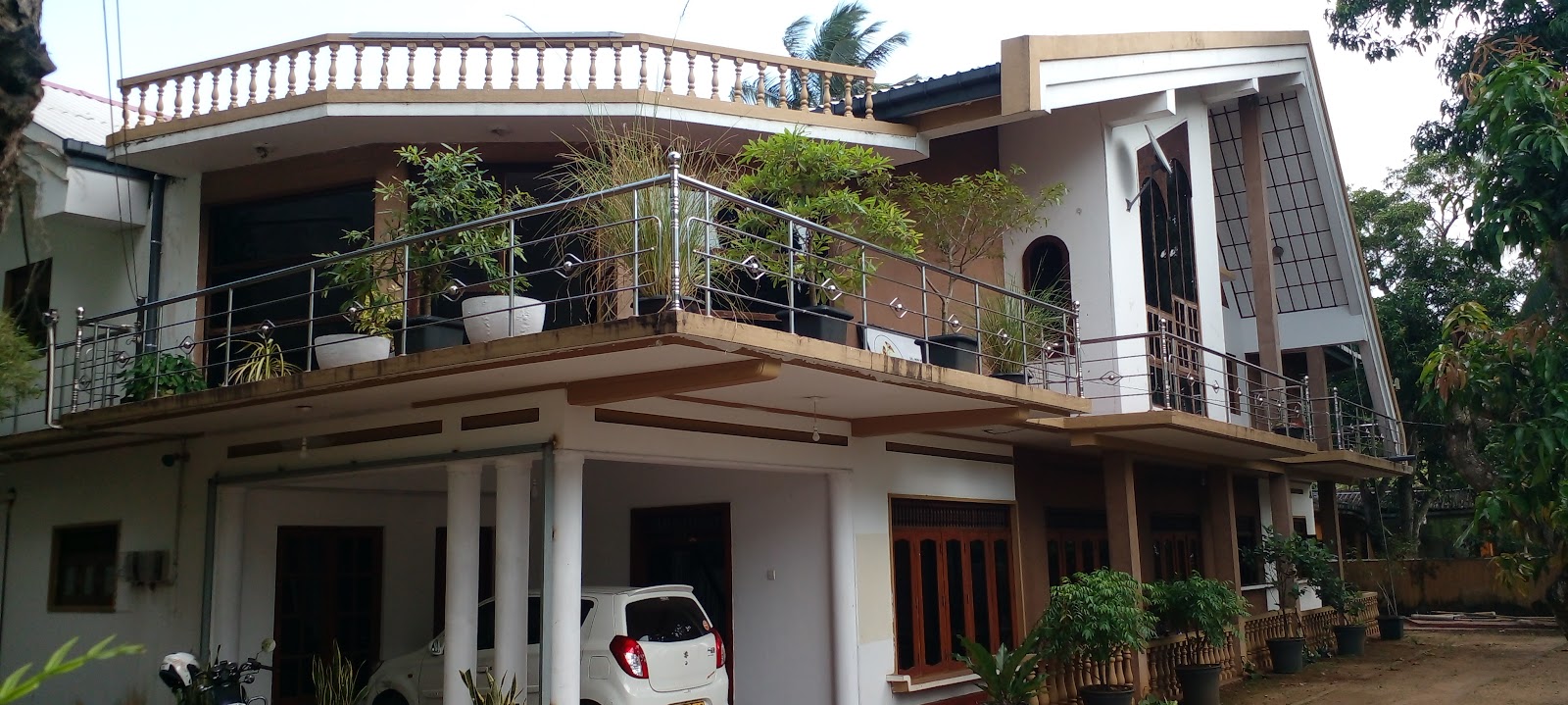 Yellow Birds Resort Hotel in Anuradhapura, Sri Lanka